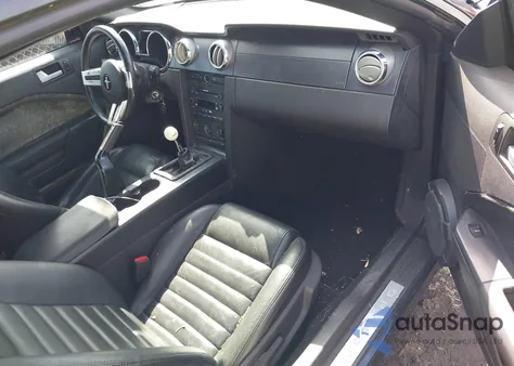 2007 Ford Mustang Gt Deluxe/Gt Premium from USA, damaged, VIN 1ZVFT82H075309397